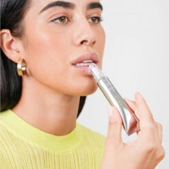 Hyalulip HYDRATE Hyaluronic Acid Lip Treatment 15 Ml -Clarins || Babor || Shiseido Verkäufe 1431706 Hyalulip HYDRATE Hyaluronic Acid Lip Treatment 15 ml.0298c32b